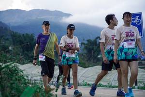 BIB: 1060, 8185
                            <button type="button" onclick="openModal(18897656)" class="btn btn-primary btn-sm float-right btn-popup" data-toggle="modal" data-target=".modal-high-quality">
                        <i class="fas fa-shopping-cart"></i> Add to Cart
                    </button>
                                            <button type="button" onclick="isThisMe(18897656, true)" class="btn btn-success btn-sm float-right btn-popup btn-isme hidden" data-toggle="tooltip" data-placement="bottom" title="นี่คือรูปของคุณใช่ไหม คลิกที่นี่เพื่อเอาเข้าอัลบั้ม">
                        <i class="fas fa-plus"></i> Add to album
                    </button>
                    <button type="button" onclick="isThisMe(18897656, false)" class="btn btn-warning btn-sm float-right btn-popup btn-isnotme hidden">
                        <i class="fas fa-ban"></i> Remove from album
                    </button>